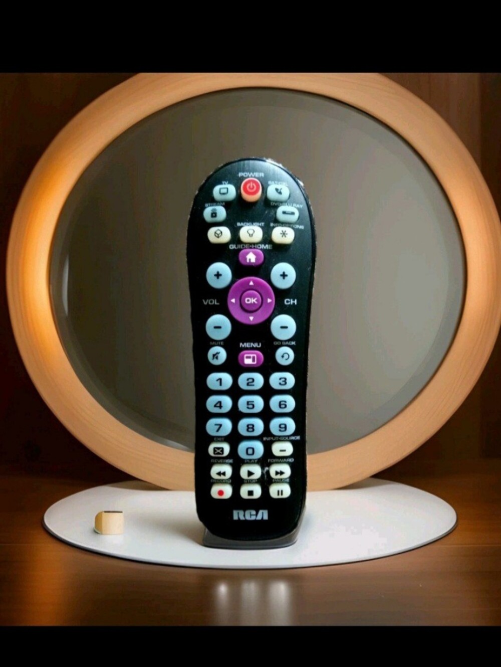 RCA Universal Remote-Streaming TV Cable DVD Blu-ray Backlight RCR414BHE Perfect